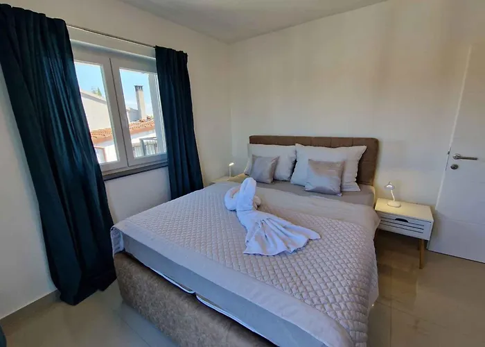 Studio Apartment In Porec 47128